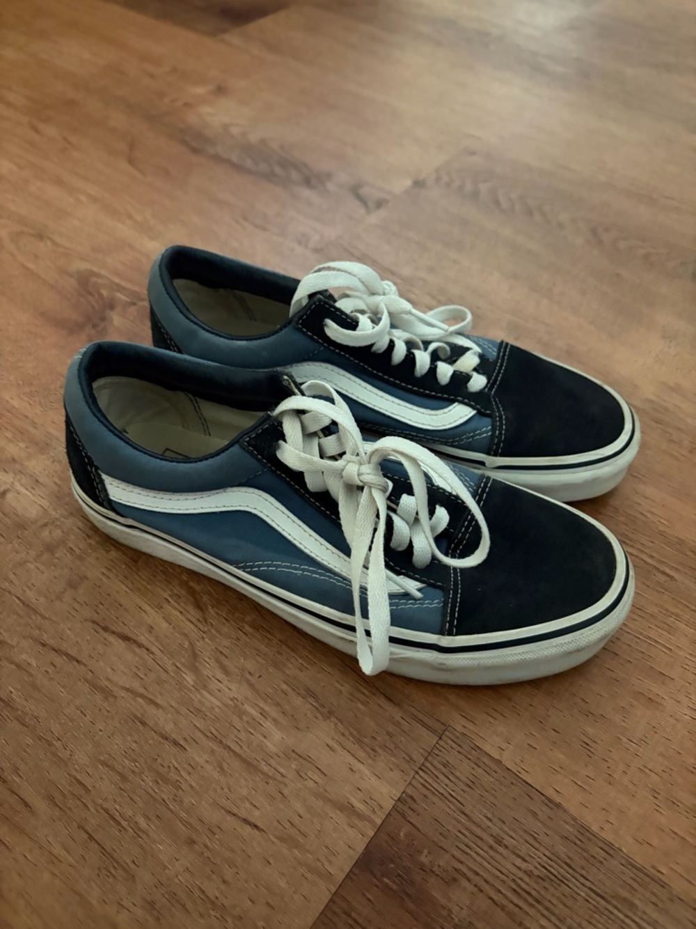 Vans Classic Low-Top Sneakers in Navy Blue and White